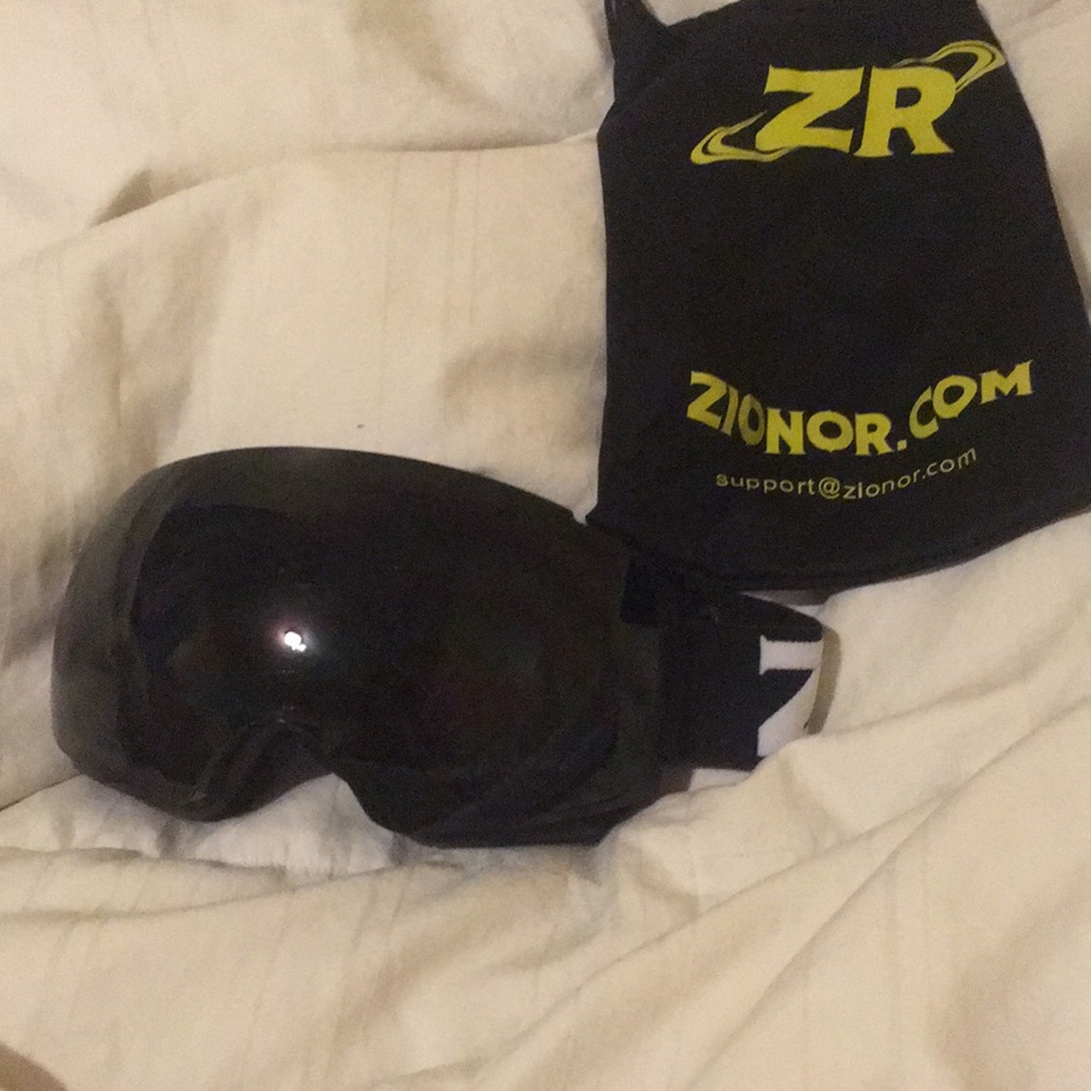 Zionor snow goggles